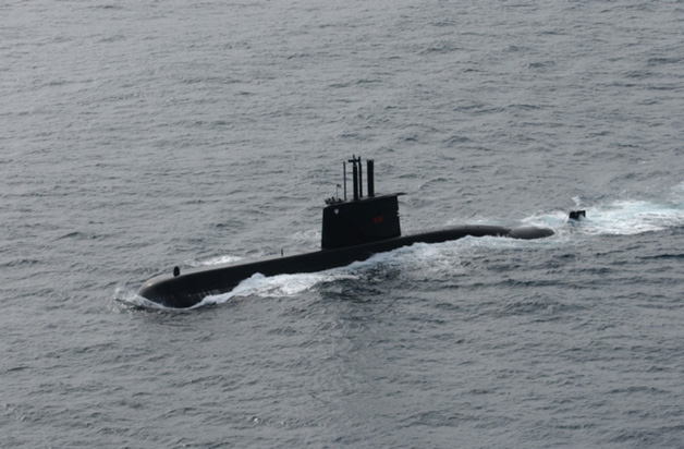 Warships Slide 2 of 6